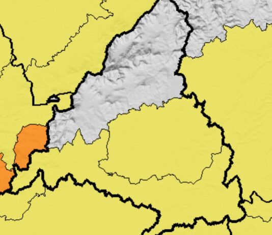 Alerta activada hasta las seis de la tarde. Alcorcón, en aviso amarillo por viento: qué hacer para evitar riesgos