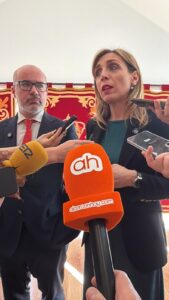 Candelaria Testa anuncia novedades sobre la situación del local de la calle Madrid 13 en Alcorcón
