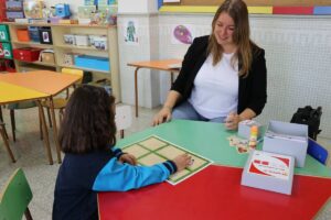 El acompañamiento emocional, clave en la elección de colegio: ¿Por qué es vital un gabinete psicopedagógico propio?