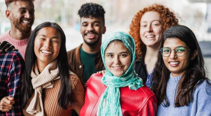 Alcorcón refuerza el programa “Tú eres 1 Más” ante la regularización de 2026