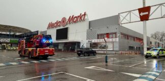 Susto en Parque Oeste: un incendio obliga a intervenir en el MediaMarkt de Alcorcón