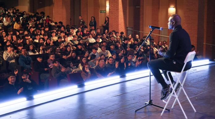 El ejemplo de Nayanesh Ayman para los estudiantes de Alcorcón y el resto del mundo El ejemplo de Nayanesh Ayman para los estudiantes de Alcorcón y el resto del mundo