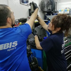 Motor Cebis cumple 25 años en Alcorcón: el taller de toda la vida que nunca dejó de mirar al futuro