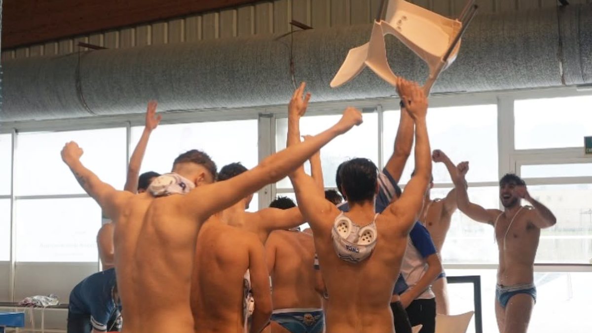 Una heroicidad y una victoria para soñar con un ascenso: el deporte de Alcorcón no da tregua