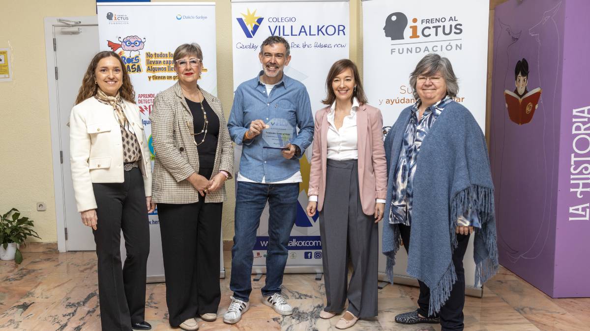 La Fundación Freno al Ictus y Daiichi Sankyo refuerzan la prevención del ictus en el ámbito escolar con la campaña “Héroes en Casa” en Alcorcón