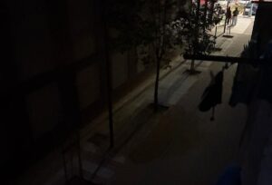 Vecinos de Alcorcón denuncian que llevan varios días a oscuras sin alumbrado público