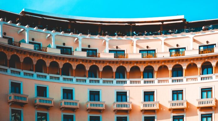 Alcorcón extraño II: El hotel