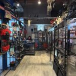 Black Angel, la tienda gótica que empezó en una feria y ahora triunfa en Alcorcón