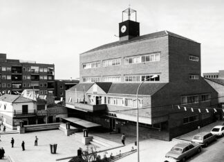 Aquellos maravillosos partidos en la plaza de España de Alcorcón