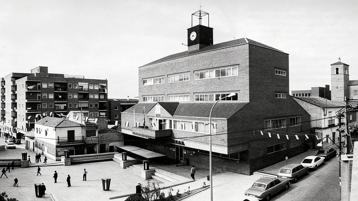 Aquellos maravillosos partidos en la plaza de España de Alcorcón Aquellos maravillosos partidos en la plaza de España de Alcorcón