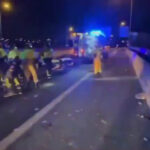 Vuelca un coche en la M-40 a la altura de Alcorcón: buscan al conductor y encuentran bombonas del gas de la risa