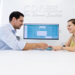 Raúl Tena, cofundador de Centro Dental Avanzado en Alcorcón: “El trato con los pacientes es muy bonito. Se sienten como en casa“