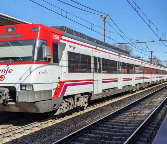 La desesperación de hoy frente al tren del mañana en Alcorcón