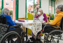 El sector sociosanitario como una vía real hacia el empleo estable