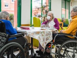 El sector sociosanitario como una vía real hacia el empleo estable El sector sociosanitario como una vía real hacia el empleo estable