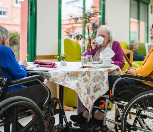 El sector sociosanitario como una vía real hacia el empleo estable El sector sociosanitario como una vía real hacia el empleo estable