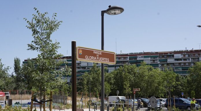 Alcorcón invierte más de 300.000 euros para cubrir una pista deportiva en el Parque de Gloria Fuertes