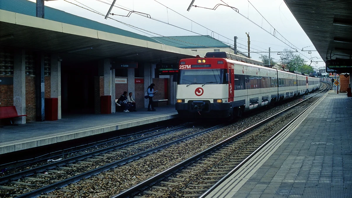 Más cortes parciales en la C-5: un mes de cambios de destino para los trenes de Alcorcón en Renfe Cercanías