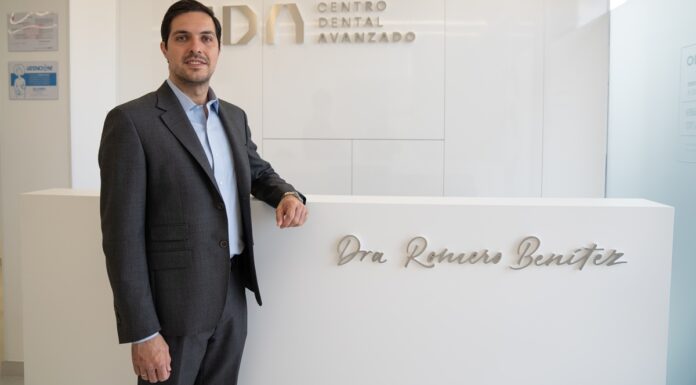 Raúl Tena, cofundador de Centro Dental Avanzado en Alcorcón: “El trato con los pacientes es muy bonito. Se sienten como en casa“
