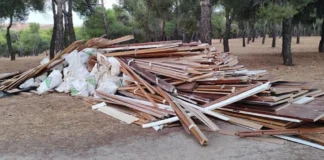 Alcorcón instala cámaras móviles para evitar los vertidos ilegales: multas de hasta 300.000 euros