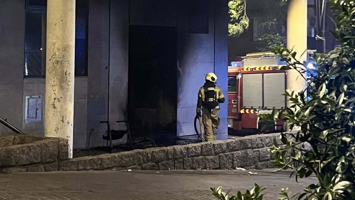 Incendio en el antiguo banco de la Calle Mayor de Alcorcón