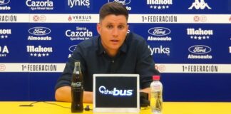 Pablo Álvarez explota contra los árbitros en la derrota del Alcorcón ante el Europa