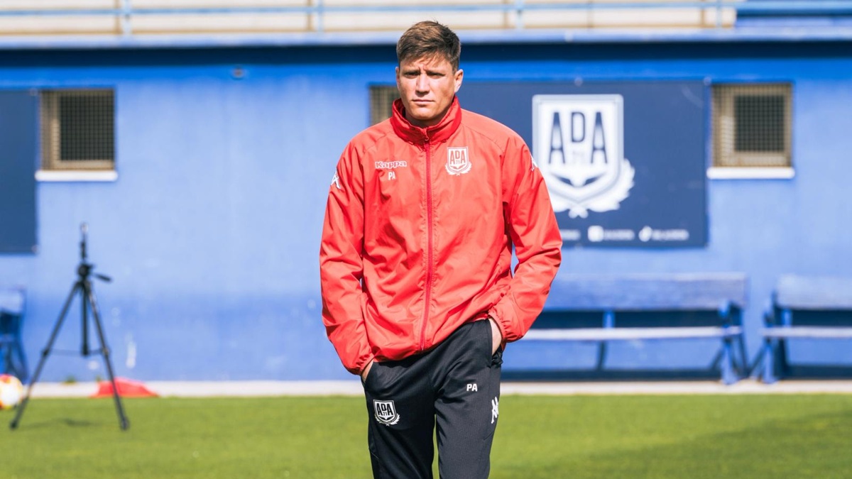 Pablo Álvarez deja el Alcorcón tras dos temporadas: posibles sustitutos para la temporada 2026/27