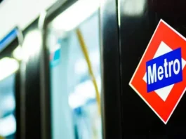 Así cambiará entrar al Metro de Madrid: los vecinos de Alcorcón podrán hacer un pago directo con tarjeta