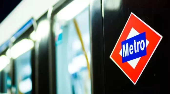 Así cambiará entrar al Metro de Madrid: los vecinos de Alcorcón podrán hacer un pago directo con tarjeta