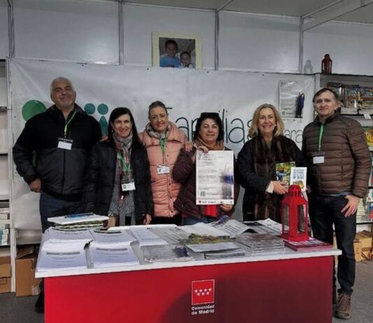 La Asociación de Familias para la Acogida monta un stand en Alcorcón para este sábado en el Parque Darwin La Asociación de Familias para la Acogida monta un stand en Alcorcón para este sábado en el Parque Darwin