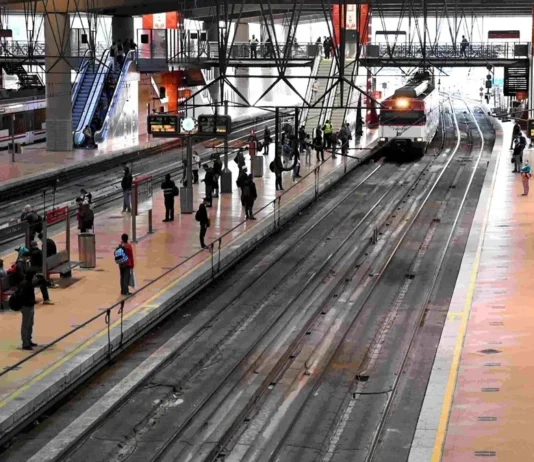 Nuevo problema en la C-5: los trenes de Alcorcón finalizarán su trayecto en Atocha durante cuatro fines de semana Nuevo problema en la C-5: los trenes de Alcorcón finalizarán su trayecto en Atocha durante cuatro fines de semana