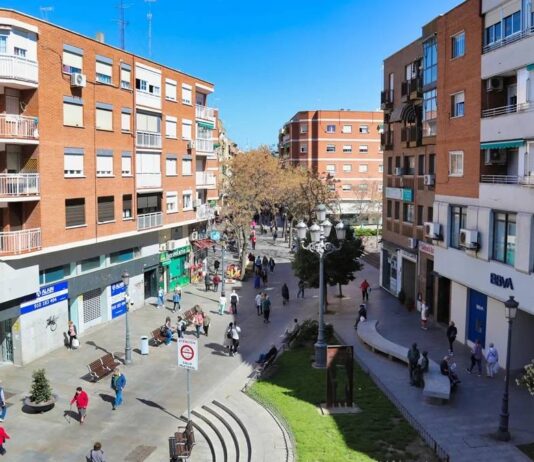 Alcorcón aprueba su Zona de Bajas Emisiones sin restricciones para los residentes: así afectará al comercio local