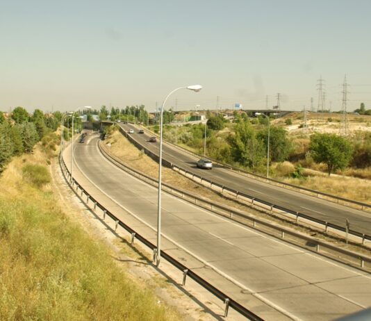 Cortes de tráfico en la M-406: así afectarán a los vecinos durante tres meses en Alcorcón Cortes de tráfico en la M-406: así afectarán a los vecinos durante tres meses en Alcorcón