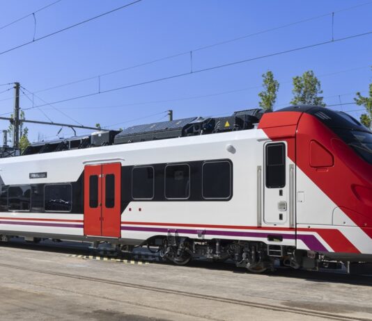 Los nuevos trenes de Cercanías llegan a Madrid: así cambiarán la C-5 en Alcorcón Los nuevos trenes de Cercanías llegan a Madrid: así cambiarán la C-5 en Alcorcón