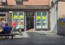 La droguería Abraham cierra sus puertas en Alcorcón con liquidación de productos incluida