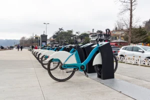 Una iniciativa vecinal propone la llegada de BiciMad a Alcorcón tras la desaparición de Lime