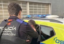 Detenido un varón en Alcorcón por un presunto delito de violencia de género y otro contra la salud pública