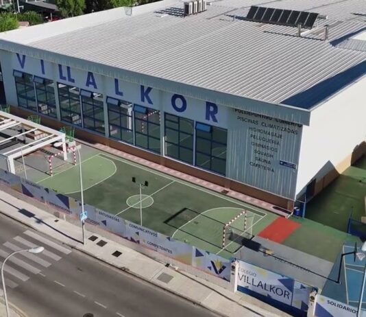 Alcorcón protagoniza el anuncio de la convocatoria de la selección española gracias al Colegio Villalkor