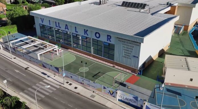Alcorcón protagoniza el anuncio de la convocatoria de la selección española gracias al Colegio Villalkor