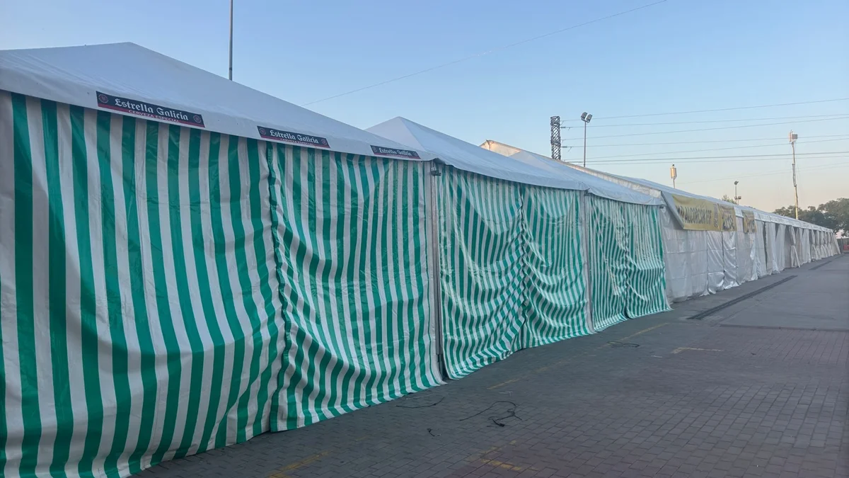 Choque por las casetas de las Fiestas de Alcorcón: respuesta municipal a las quejas de la Asociación del Barro Choque por las casetas de las Fiestas de Alcorcón: respuesta municipal a las quejas de la Asociación del Barro