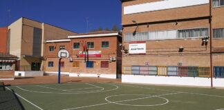 Miles de familias de Alcorcón pendientes de una posible huelga educativa en septiembre