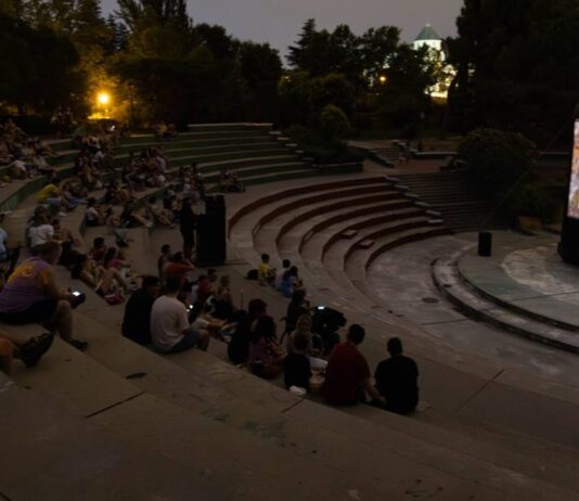 Qué hacer este fin de semana gratis en Alcorcón: cine de verano y concierto con paella incluida