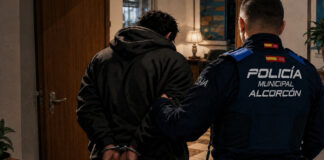Detenido un presunto agresor acusado de violencia de género tras intentar huir en Alcorcón