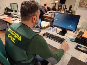 Atención para los vecinos de Alcorcón: la Guardia Civil alerta de un timo por SMS tras una estafa de 5.000 euros