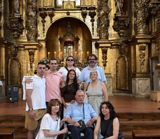 Toda una vida dedicada a Alcorcón: emotivo homenaje de la Parroquía Santa María la Blanca a José María Parejo