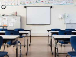 Miles de familias de Alcorcón pendientes de una posible huelga educativa en septiembre