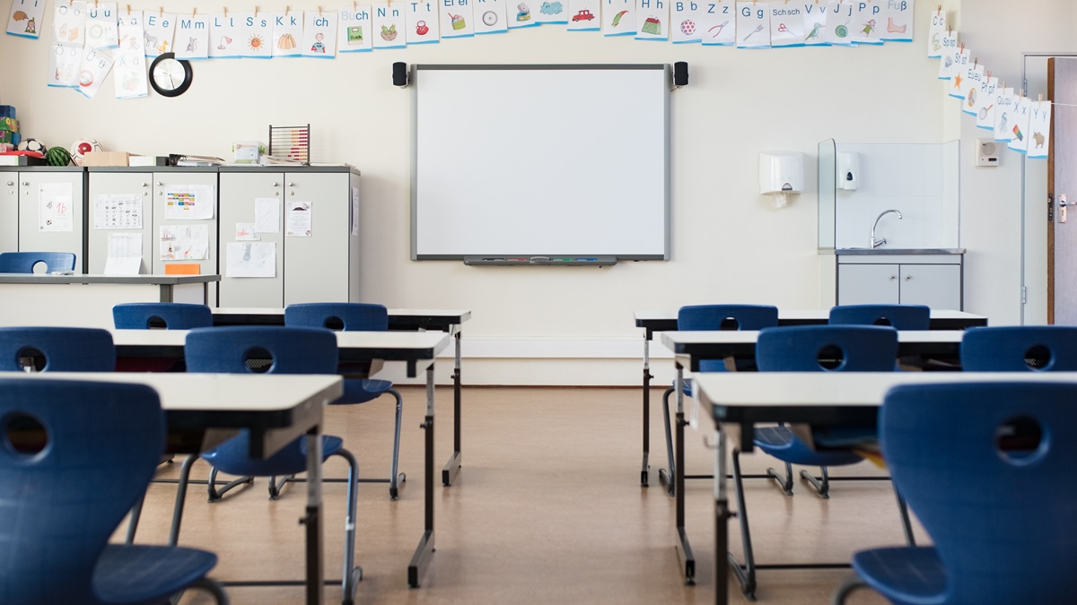 Miles de familias de Alcorcón pendientes de una posible huelga educativa en septiembre