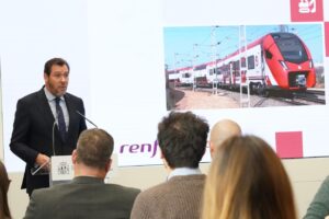 Más autobuses, ampliación de la Línea 10 y un apeadero en Fuente Cisneros: Alcorcón reclama medidas durante las obras de la C-5