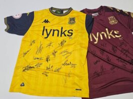 Sorteamos dos camisetas del Alcorcón de esta temporada y te contamos cómo puedes ganarlas