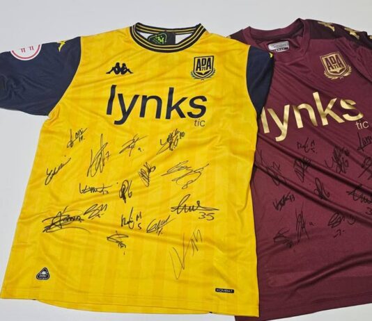 Sorteamos dos camisetas del Alcorcón de esta temporada y te contamos cómo puedes ganarlas